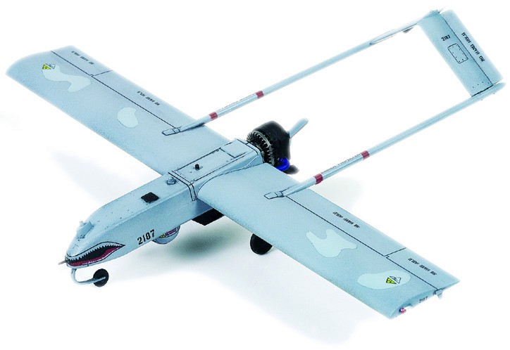 Безпилотен самолет - RQ-7B UAV Shadow Drone - Сглобяем авиомодел - макет