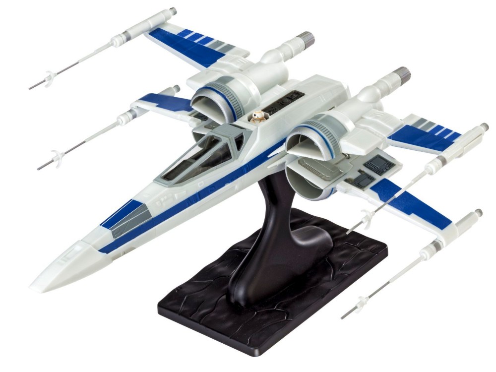     - Resistance X-Wing Fighter -     "Revell: Star Wars" - 