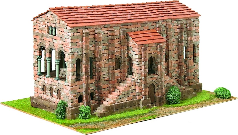 Църква St. Maria de Naranco Църква St. Maria de Naranco - Сглобяем модел от истински тухлички - макет