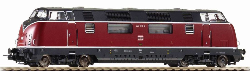 Дизелов локомотив - BR 220 - ЖП модел - макет
