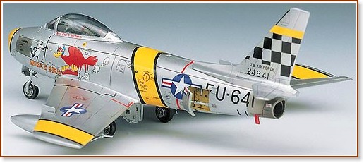 Военен самолет - F-86F Sabre - Сглобяем авиомодел - макет
