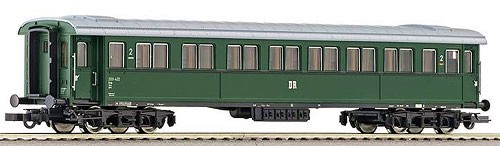 Пътнически вагон - Втора класа - ЖП модел - макет