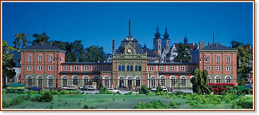   - Neustadt / Weinstrabe station -   - 