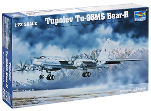 Съветски стратегически бомбардировач - TU-95MS "Bear-H" - Сглобяем авиомодел - макет