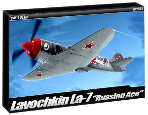 Военен самолет - Lavochkin La-7 Russian Ace - Сглобяем авиомодел - макет